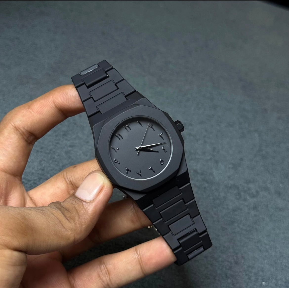 Aura Watch
